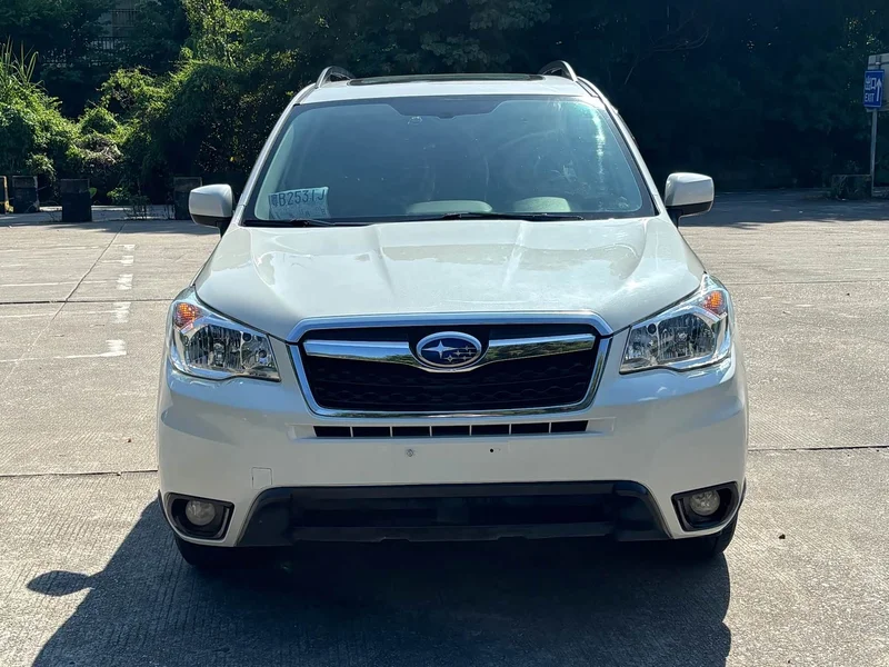 Subaru Forester — фото 2