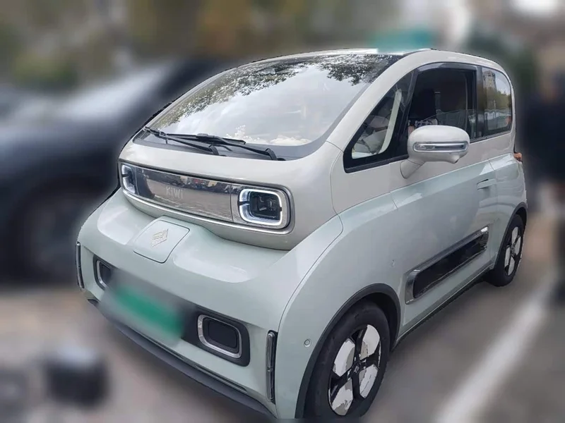 Baojun KiWi EV — фото 1