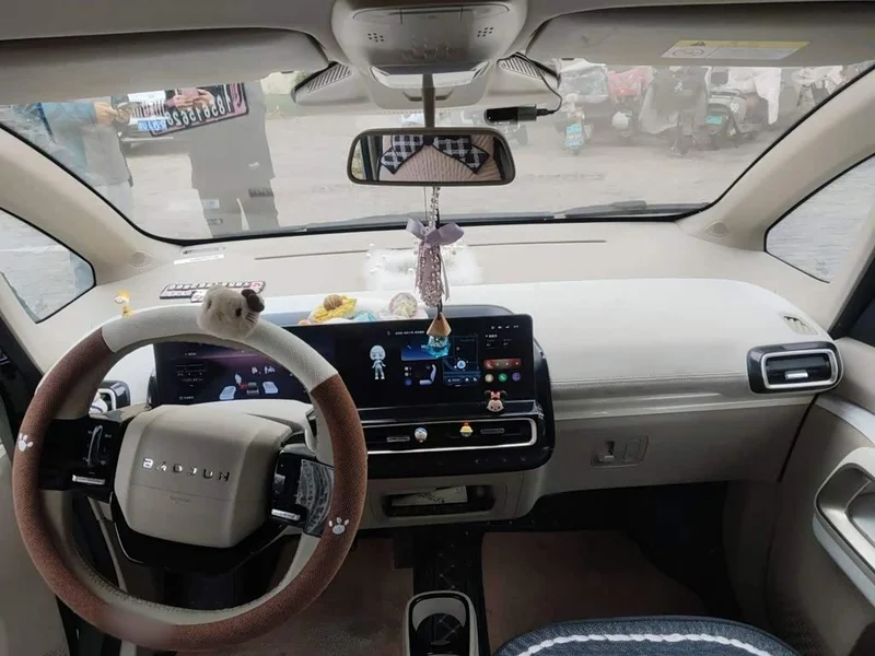Baojun KiWi EV — фото 14
