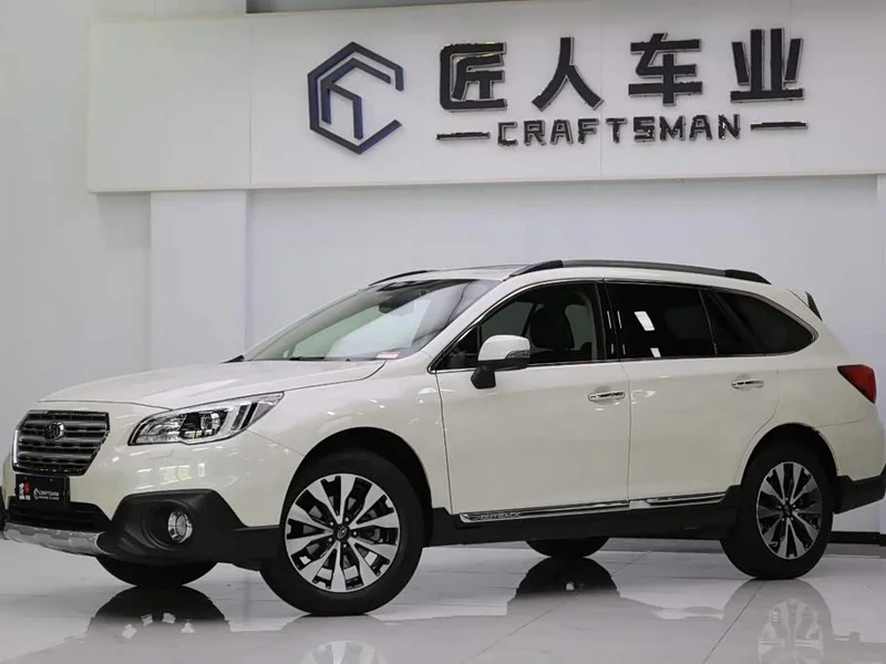 Subaru Outback — фото 3