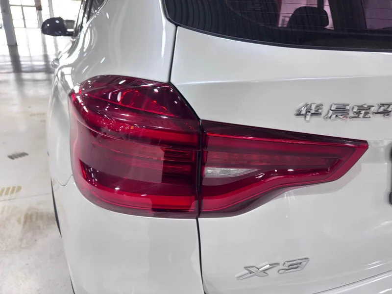 BMW X3 — фото 20