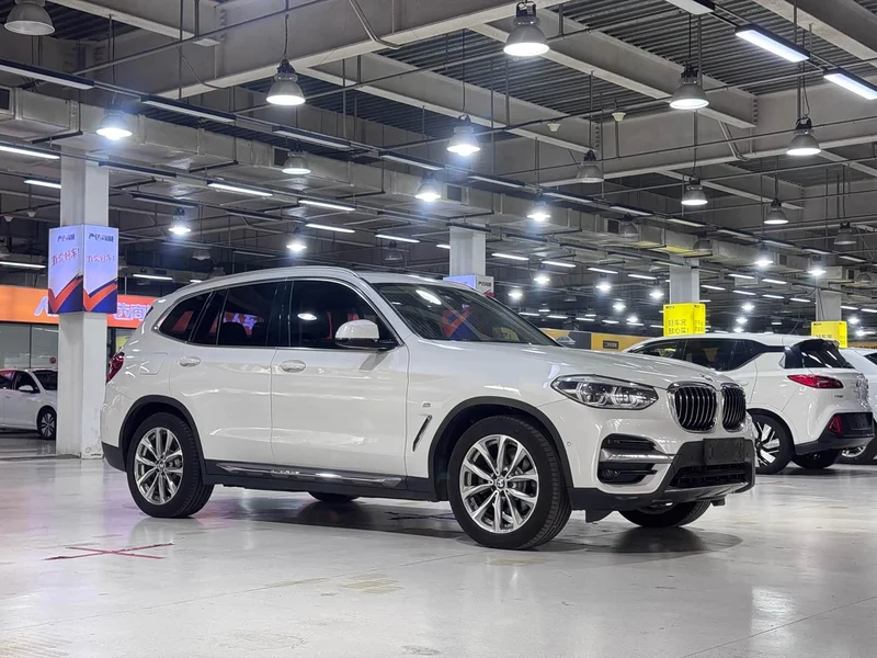BMW X3 — фото 3