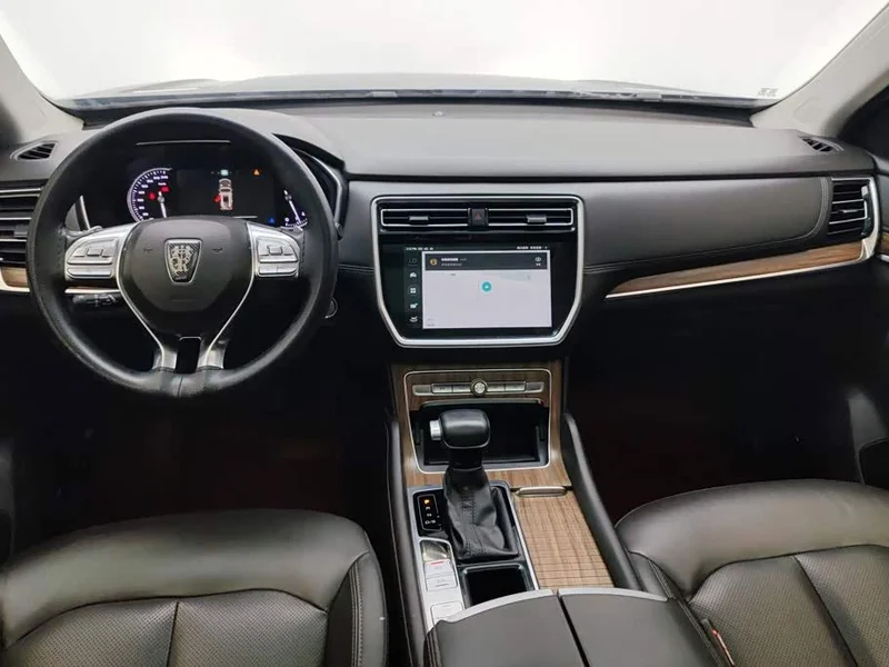 Roewe RX8 — фото 12