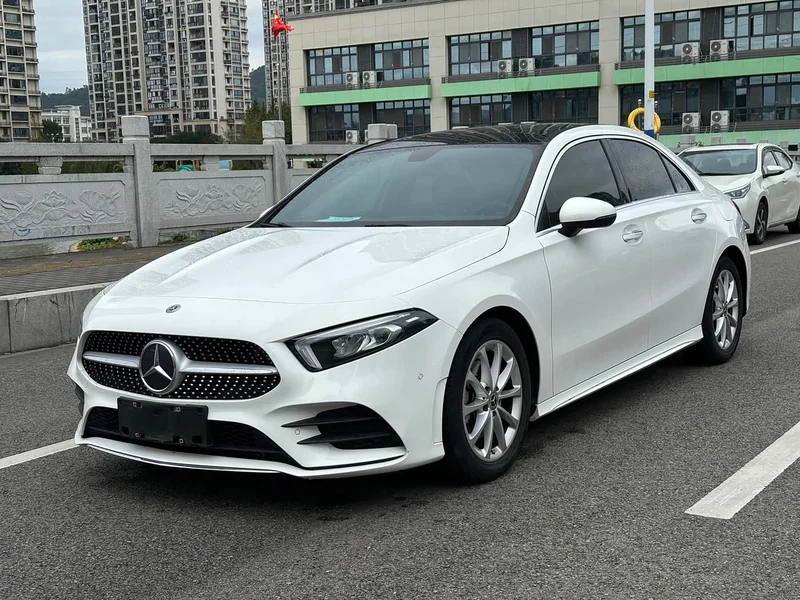 Mercedes-Benz A-Class — фото 1
