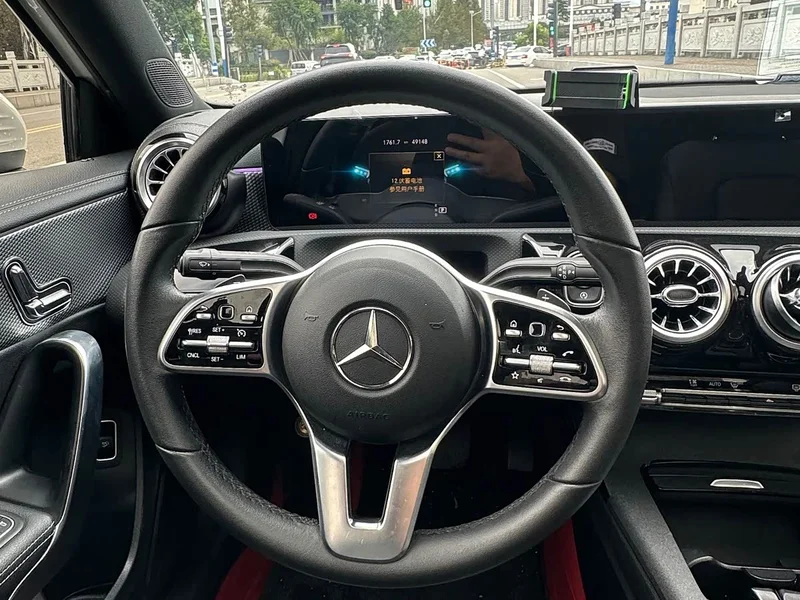 Mercedes-Benz A-Class — фото 17