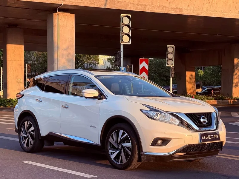 Nissan Murano — фото 3