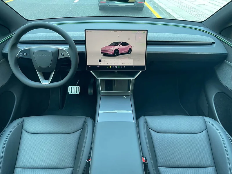 Tesla Model Y — фото 7