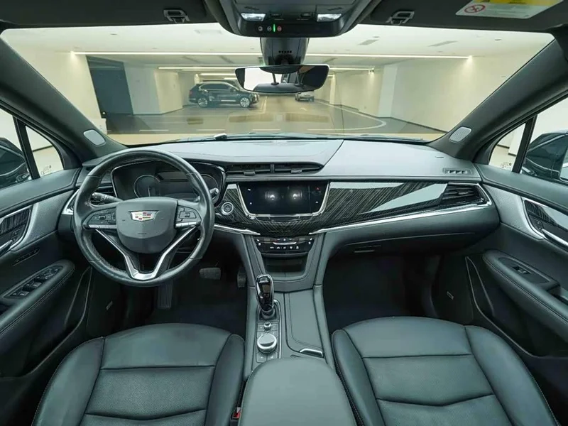 Cadillac XT6 — фото 19