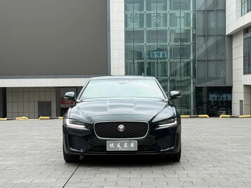 Jaguar XEL — фото 2