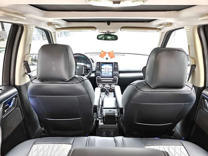Land Rover Freelander 2 — фото 14