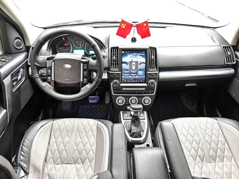 Land Rover Freelander 2 — фото 10