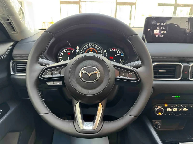 Mazda CX-5 — фото 15