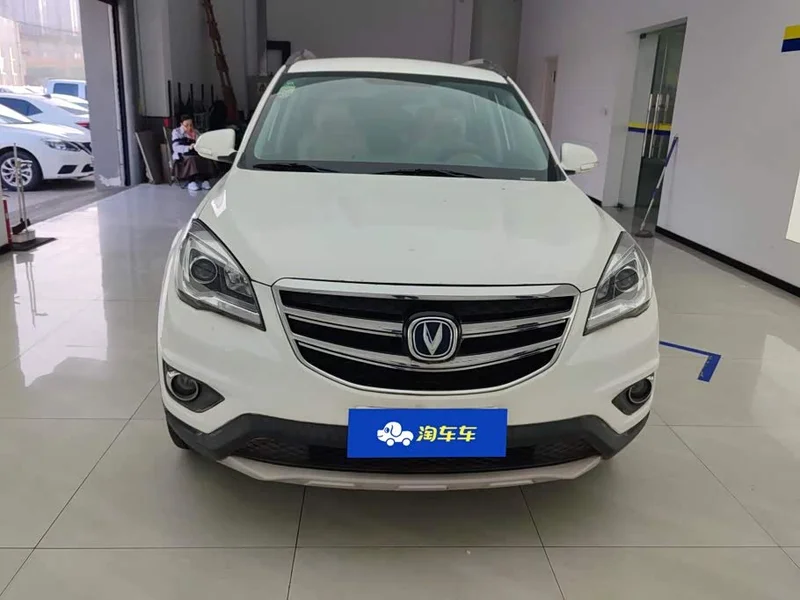 Changan CS35 — фото 2