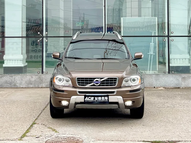 Volvo XC90 — фото 2