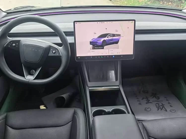 Tesla Model 3 — фото 6