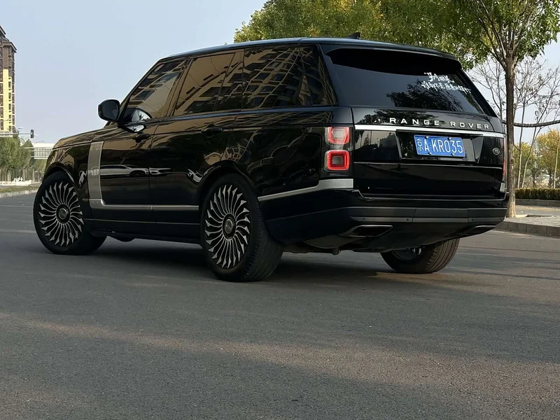 Land Rover Range Rover — фото 16