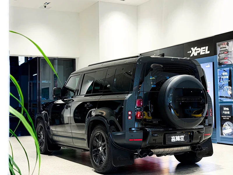 Land Rover Defender — фото 19