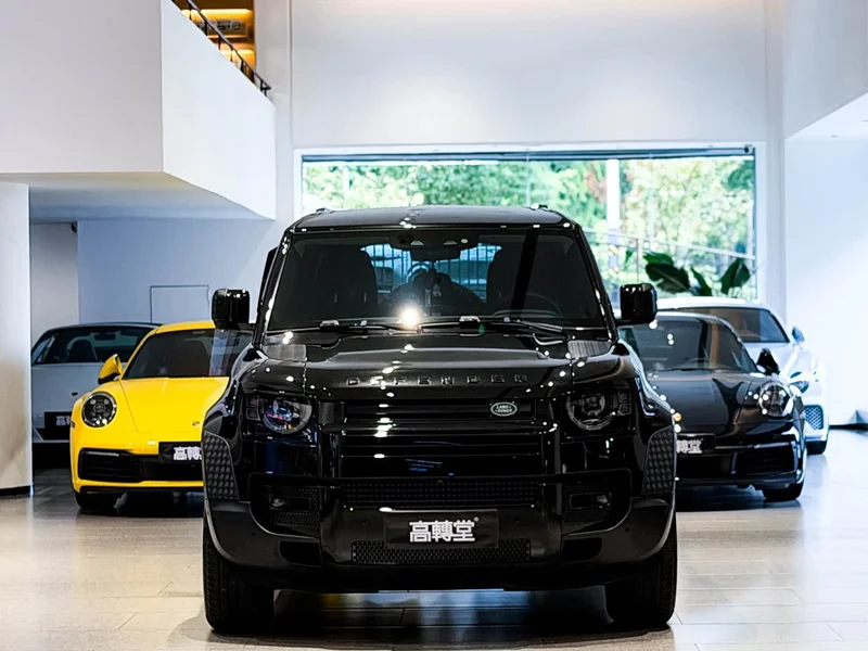 Land Rover Defender — фото 2