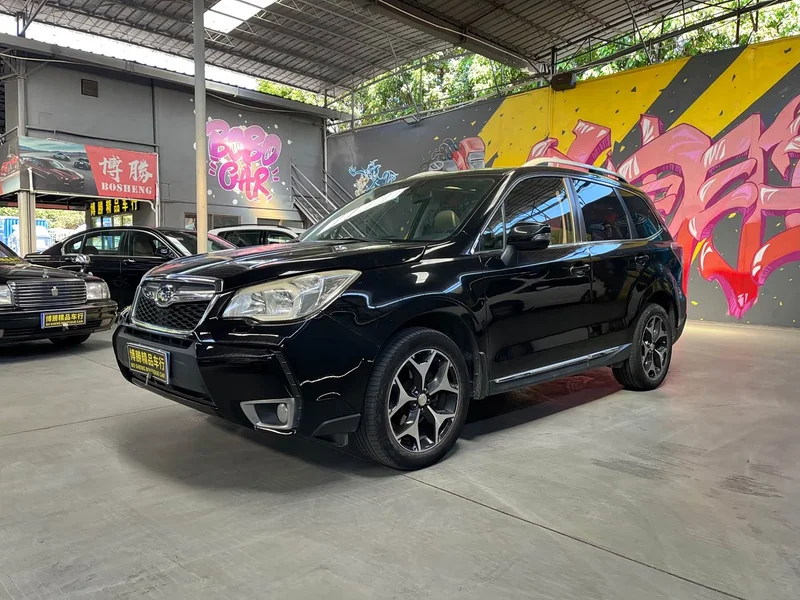 Subaru Forester — фото 1