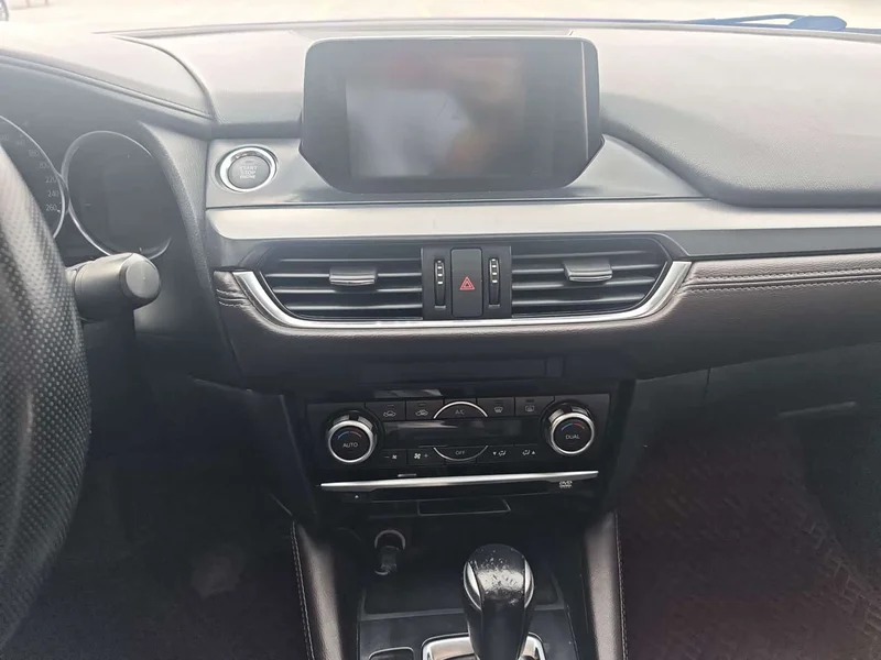 Mazda Atenza — фото 15