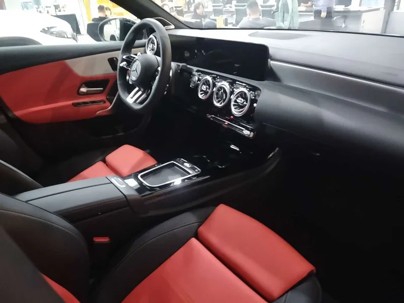 Mercedes-Benz A-Class AMG — фото 8