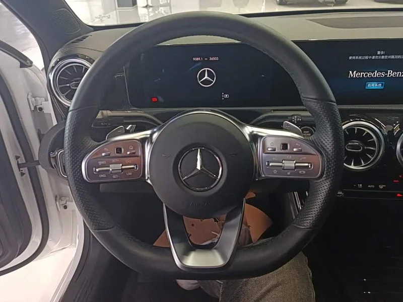Mercedes-Benz A-Class — фото 15