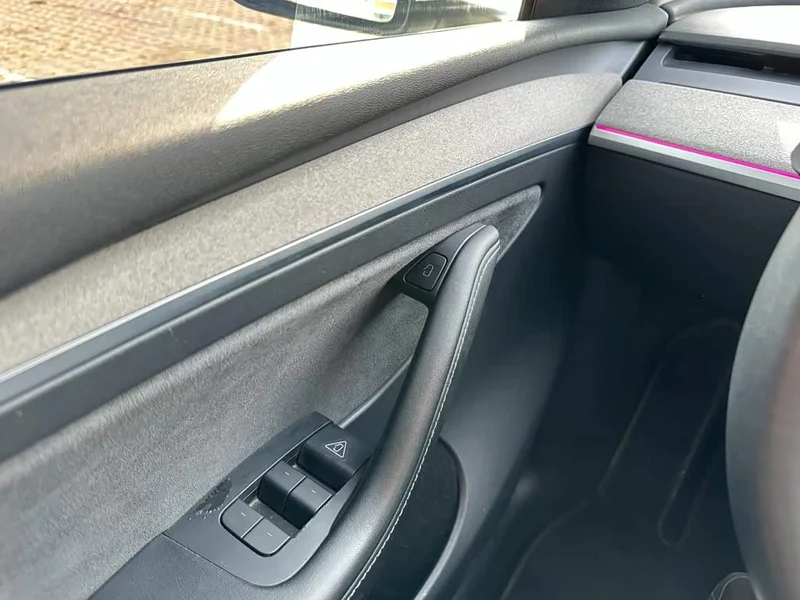 Tesla Model Y — фото 21