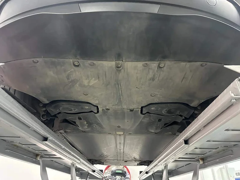 Tesla Model Y — фото 25