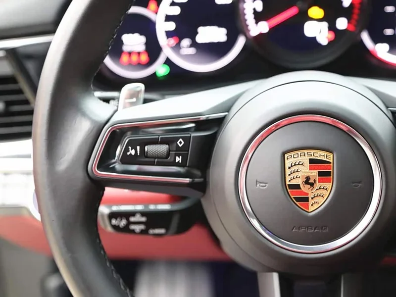 Porsche Panamera — фото 17