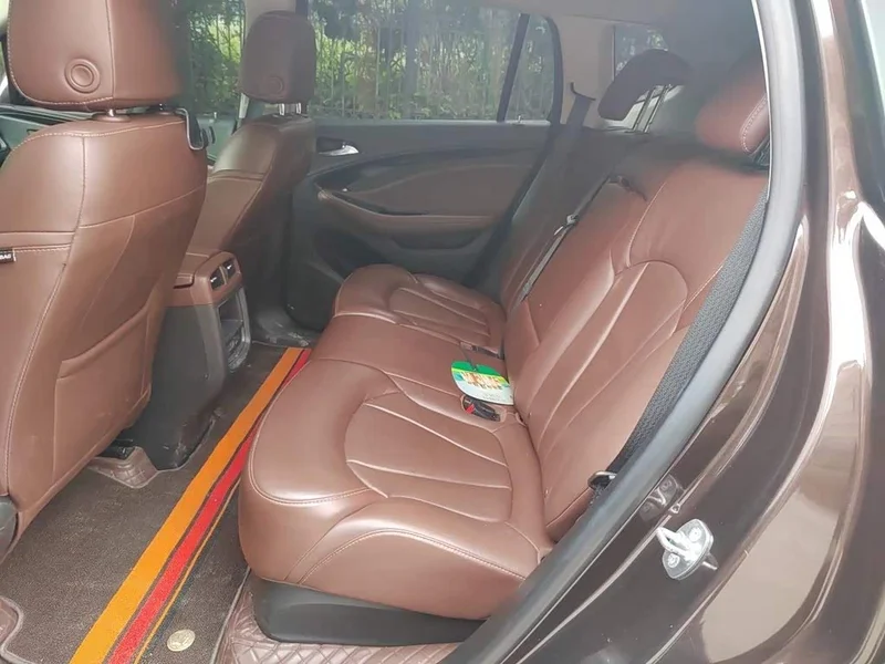 Buick Envision Plus — фото 13