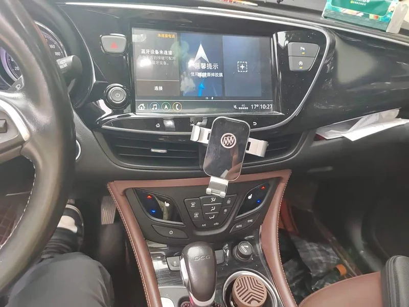 Buick Envision Plus — фото 9