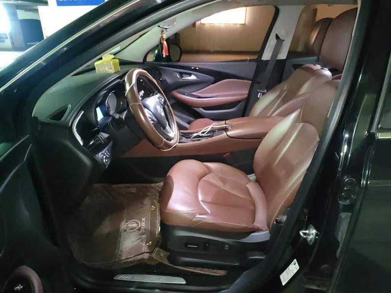 Buick Envision Plus — фото 11
