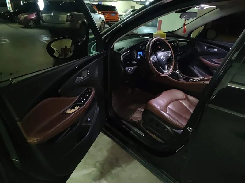 Buick Envision Plus — фото 12