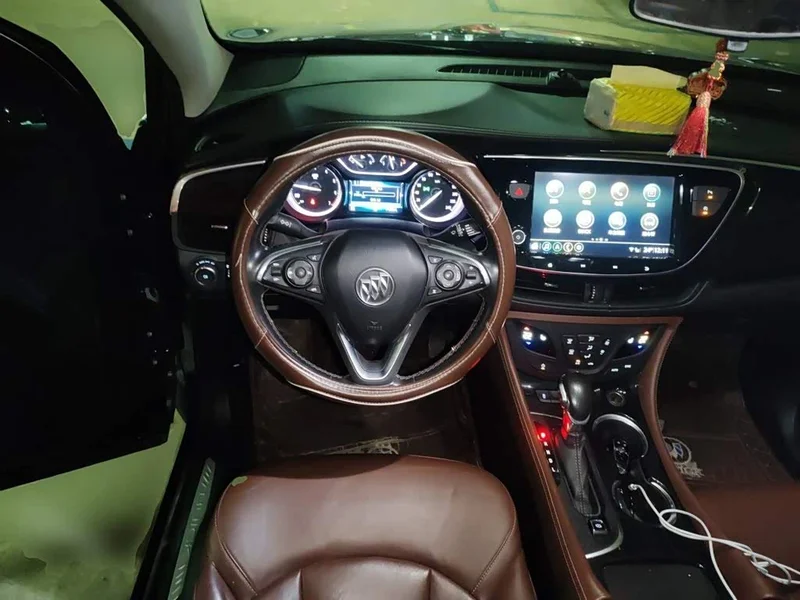Buick Envision Plus — фото 6