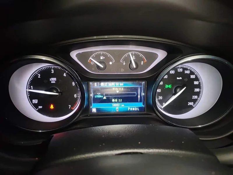 Buick Envision Plus — фото 7