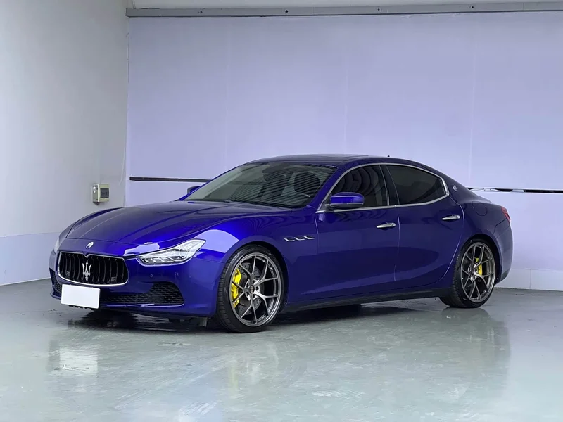 Maserati Ghibli — фото 1