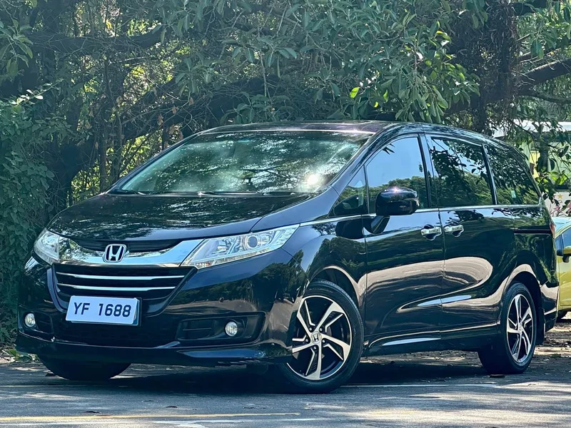 Honda Odyssey — фото 1