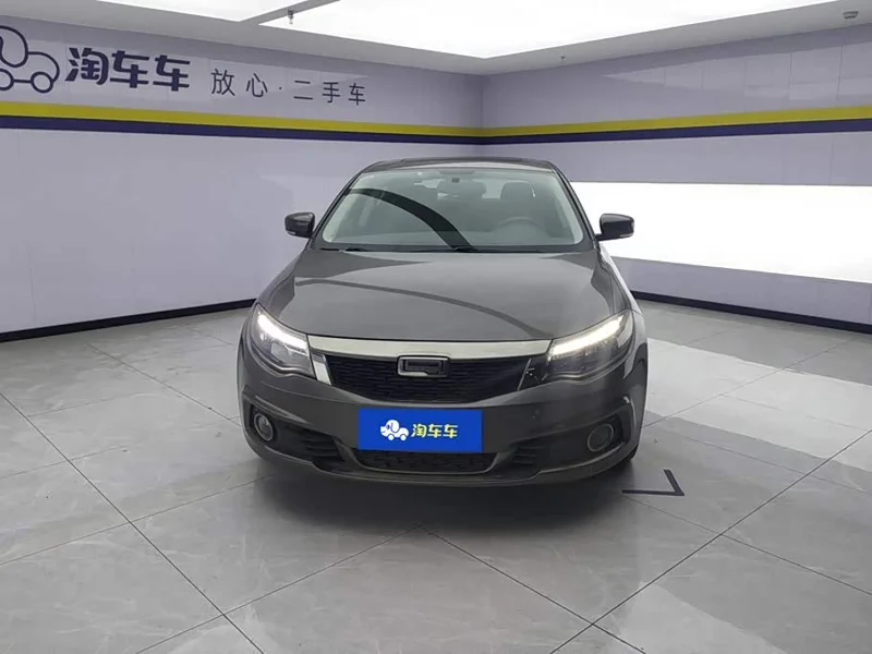 Qoros 3 — фото 2