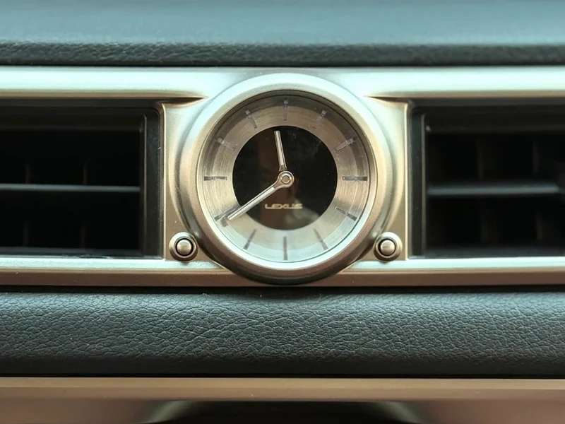 Lexus GS — фото 8