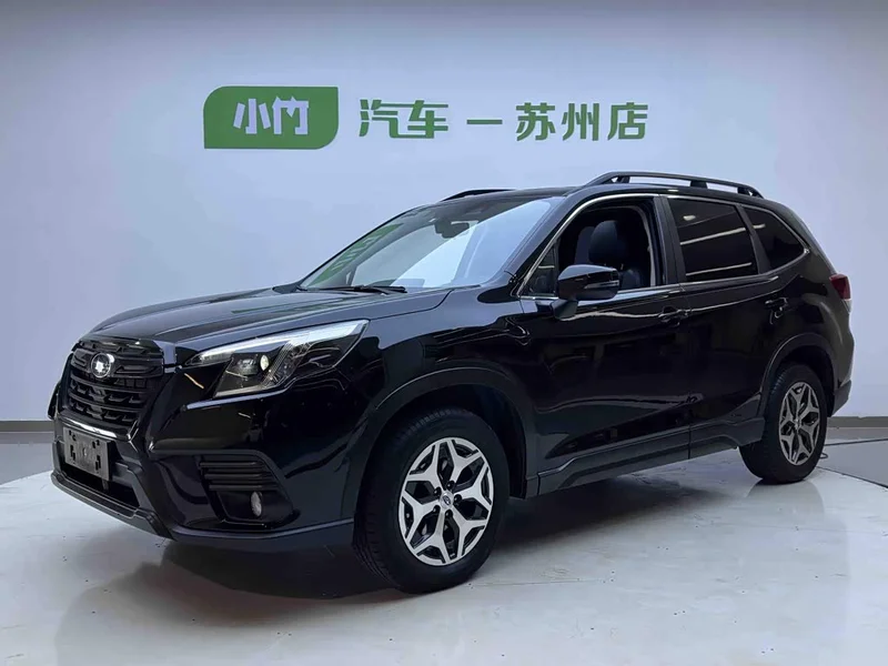 Subaru Forester — фото 1