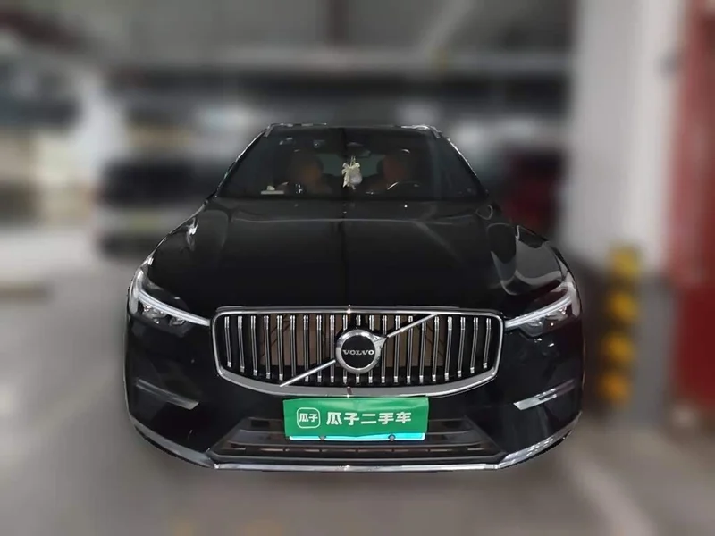 Volvo XC60 — фото 2