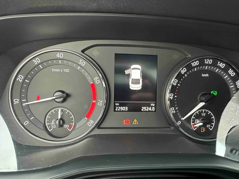 Volkswagen Octavia — фото 15