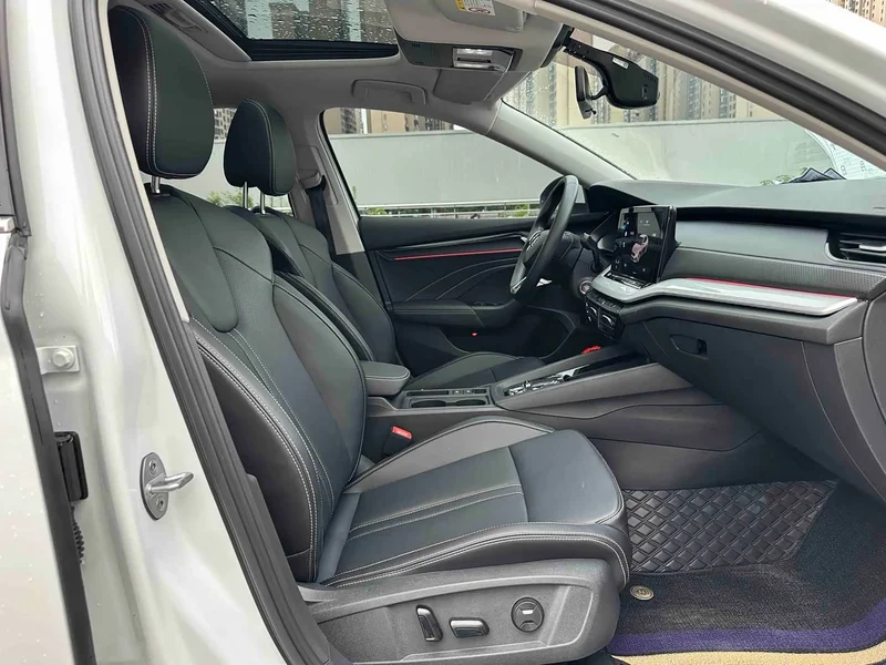 Volkswagen Octavia — фото 19