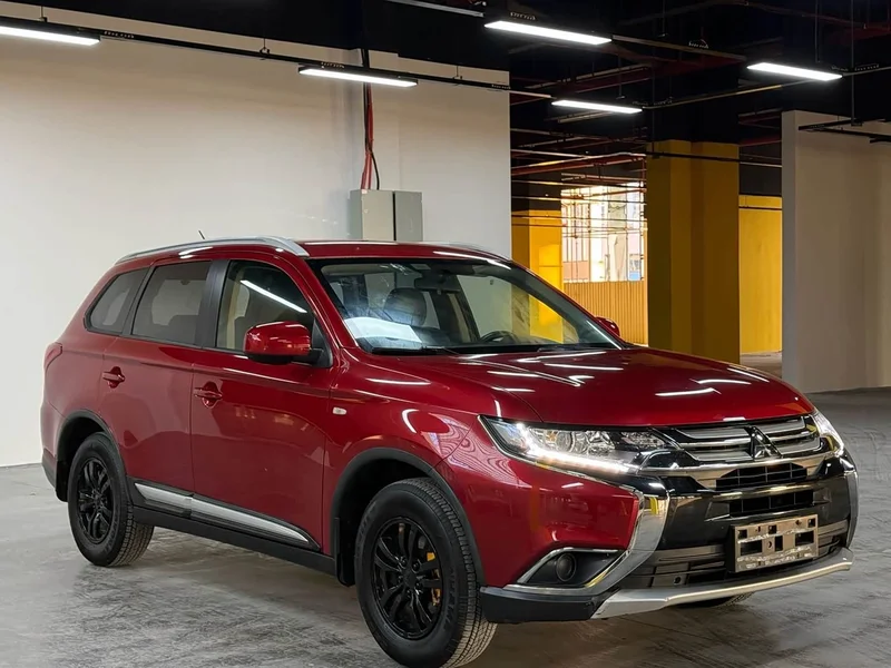 Mitsubishi Outlander — фото 3