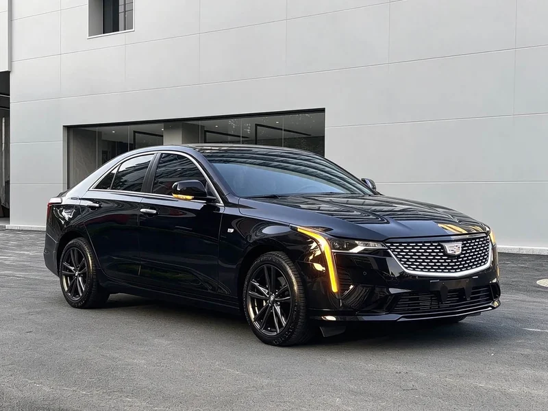 Cadillac CT4 — фото 3