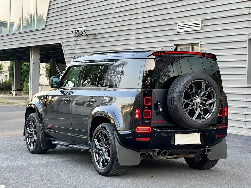 Land Rover Defender — фото 7