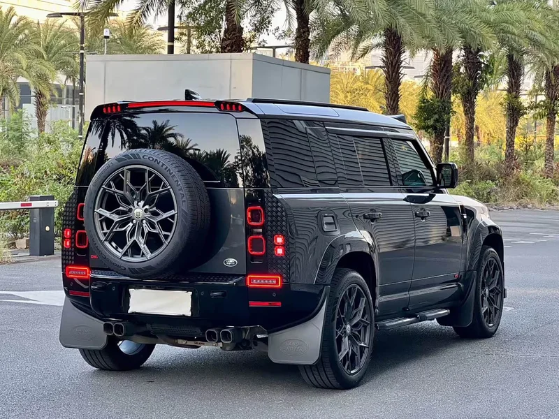 Land Rover Defender — фото 9