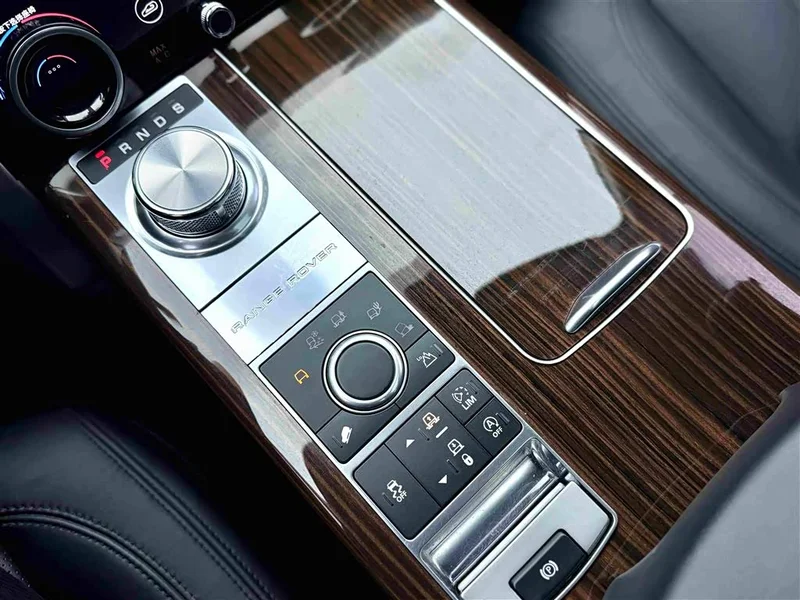 Land Rover Range Rover — фото 12
