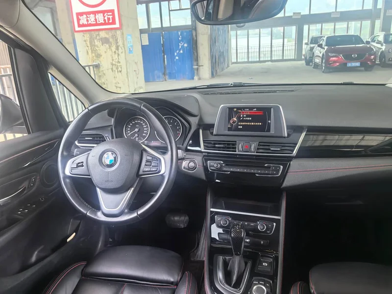 BMW 2 Series Gran Tourer — фото 7