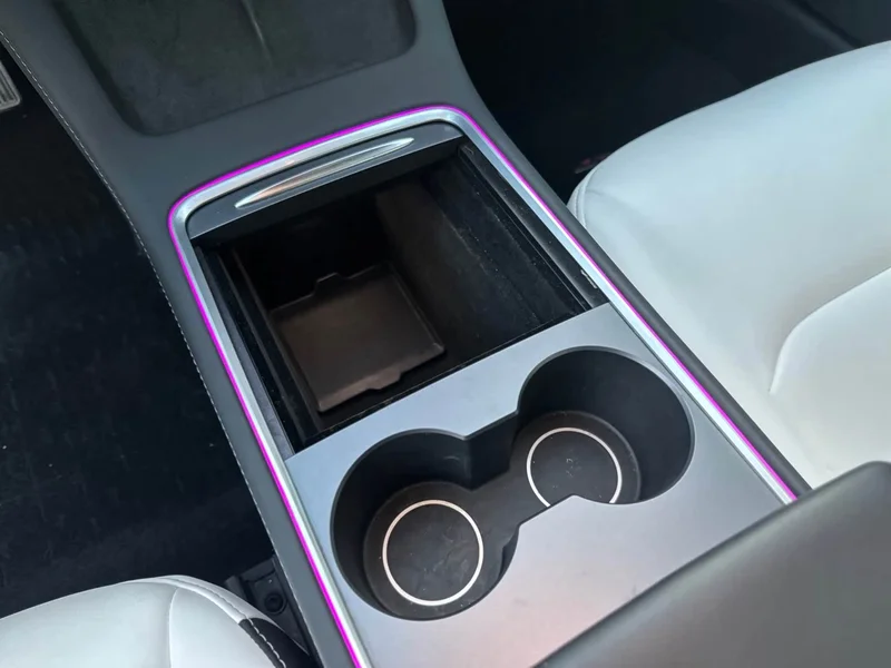 Tesla Model 3 — фото 12